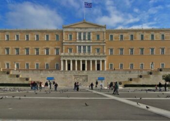 Mediat greke: Parlamenti do e nisë vitin me projektligjin e zgjerimit të detit me 12 milje në detin Jon