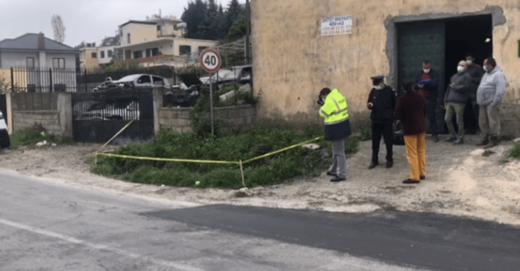 E rëndë, gjendet i pajetë në kanal një 50- vjeçar në Vlorë