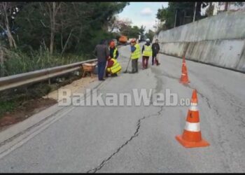 Tjetër skandal me ‘Salillarin’/ Rruga Orikum- Vlorë e shkatërruar, firma mori tenderin 13.7 mln euro për mirëmbajtjen. Banorët të shqetësuar