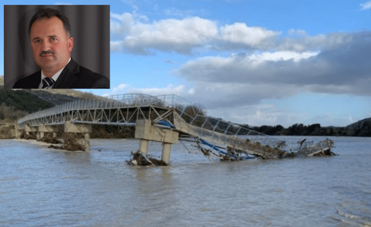 Përparim Shametaj dhe foto nga ura e shembur e Paramillos