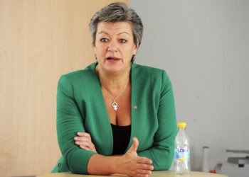 Komisionerja Johansson: Partitë politike të marrin përgjegjësi për integritetin e kandidatëve në zgjedhje