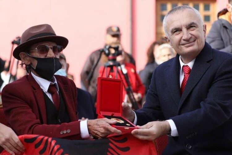 “Iku në përjetësi!” Meta shpreh ngushëllimet për ndarjen nga jeta të Lefter Çipës: Krijuesi brilant i Bregut