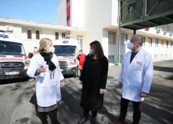 Manastirliu: Jemi në situatë delikate,më shumë se 600 pacientë po trajtohen në spitale