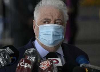 Skandali me vaksinat anti-Covid/ Ministrit argjentinas i kërkohet dorëheqja
