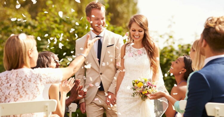 Pandemia la shqiptarët pa martuar, celebrimet ranë me 22% në vitin 2020