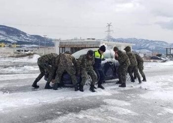 Bllokimi i rrugës Milot-Lezhë/ Prokuroria nis hetimet për mungesën e mirëmbajtjes