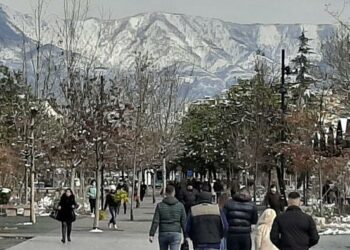 DW për situatën në vend: Stuhi dëbore, përmbytje, rëndim situate nga Covid