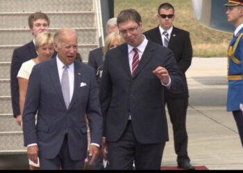 LETRA/ Alarmohen mediat serbe: Biden i ka kërkuar Vuçiç të njohë Kosovën