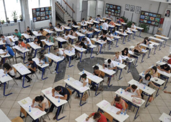 Ministria e Arsimit publikon datat, ja kur do të zhvillohen provimet e Maturës Shtetërore