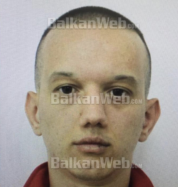 I shpallur në kërkim për dy grabitje në Tiranë, arrestohet Kristi Çinari, ishte pajisur me kartë ID kosovare