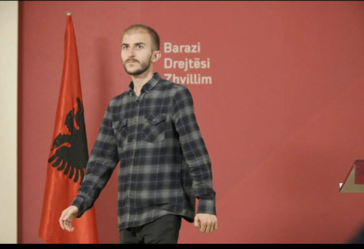 VV: Shkelje e të drejtës së votës, mungojnë fletvotimet në Prishtinë