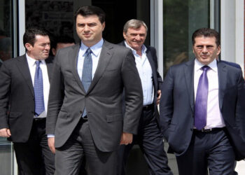 Marrëveshja për listat/ Mediu takon Bashën: Ende nuk ka bashkëpunim