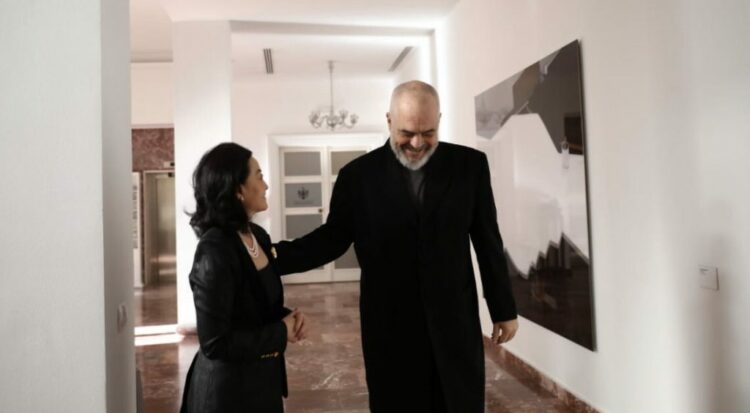 “Hiqni kriminelët nga listat!” Rama i përgjigjet Yuri Kim: Nuk ngremë salla torturash. Kush gënjen ka përgjegjësi individuale