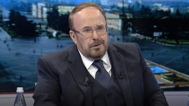 Flet Fatos Nano/ Momenti i vështirë si kryeministër kur më lanë vetëm