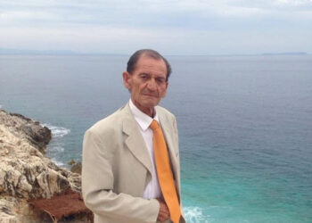 Nuk e përballoi dot sëmundjen e rëndë! Ndahet nga jeta në moshën 79-vjeçare, poeti vlonjat i Polifonisë Lefter Çipa