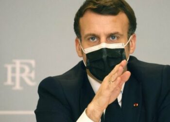 Vaksinat, Macron propozon të dërgohen 4-5 % e dozave te kombet më të varfra