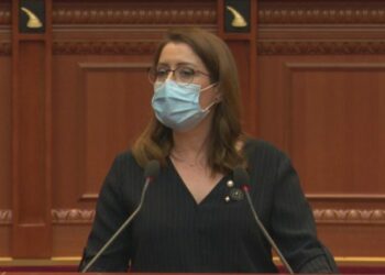 Manastirliu jep lajmin e mirë: Sot vijnë 8190 doza vaksine nga kontrata me Pfizer