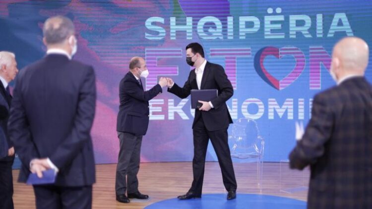 Basha takim me përfaqësues të Bashkimit të Prodhuesve Shqiptarë: Objektivi kryesor punësimi