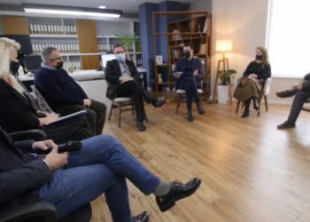 Premtimi i radhës nga Basha, sot me sipërmarrësit: Unifikimi i TVSH-së 6% për të gjithë operatorët turistikë