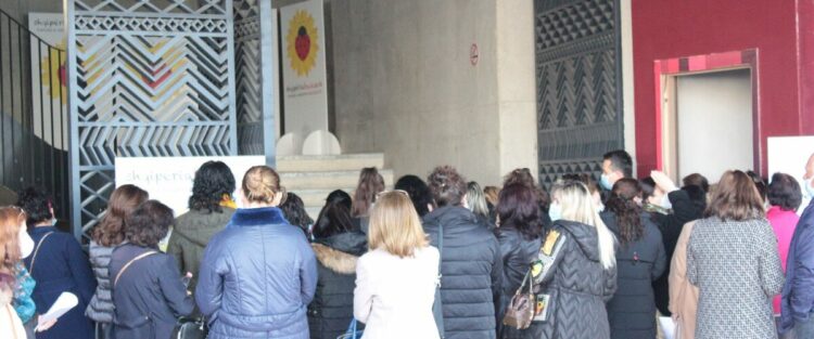 Të përzgjedhur dhe të diskriminuar, 80 vjeçarët që presin