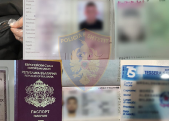 Tentuan të kalonin kufirin, prangosen dy persona dhe procedohen penalisht dy të tjerë