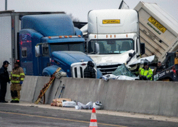 130 makina përplasen njëkohësisht dhe 6 persona humbin jetën, pamjet tmerruese nga aksidenti tragjik në SHBA(VIDEO+ FOTO)