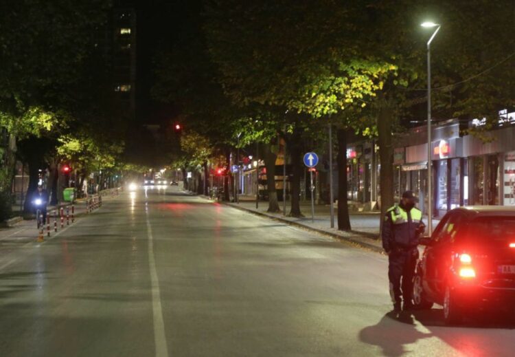 Nga sot nis mbyllja/ Cilat do të jenë oraret e shtetrrethimit (shifrat e pandemisë)