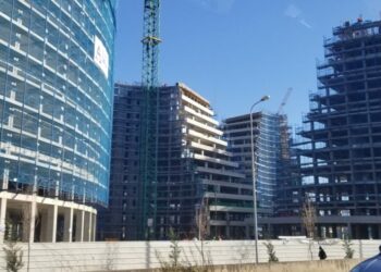 Më 2019 falimentuan 3361 biznese, shumica në tregti. Vetëm ndërtimi u rrit me 9%