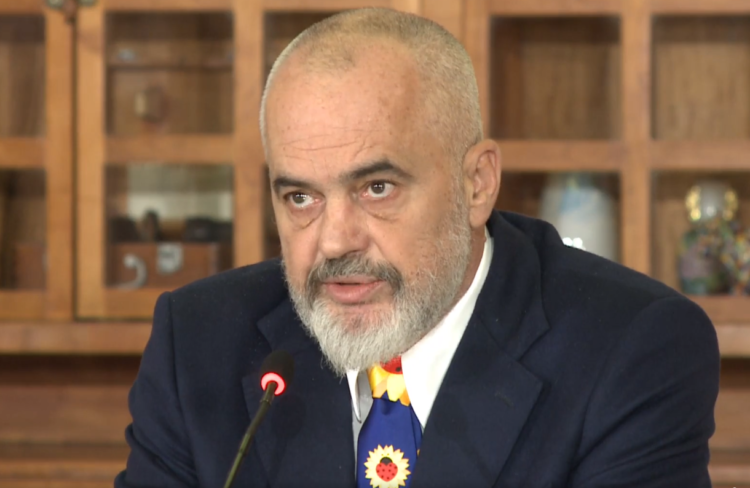 VIDEO-LIVE/ Rritje të infektimeve në vend, Rama dhe Manastirliu në konferencë për shtyp: Zbatoni masat, do rriten gjobat!