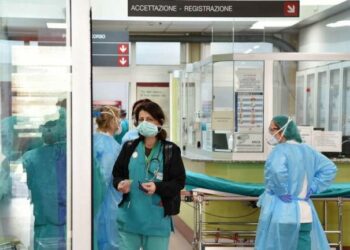 Studimi: Vitamina D ul 64% vdekshmërinë tek personat me COVID-19