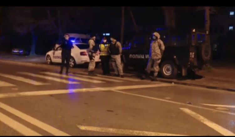 Atentat në Shkup, ekzekutohen dy shqiptarë në mesnatë brenda një makinë