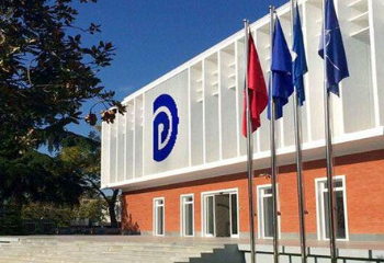 Basha takon drejtuesit e qarqeve tre ditë para nisjes së fushatës