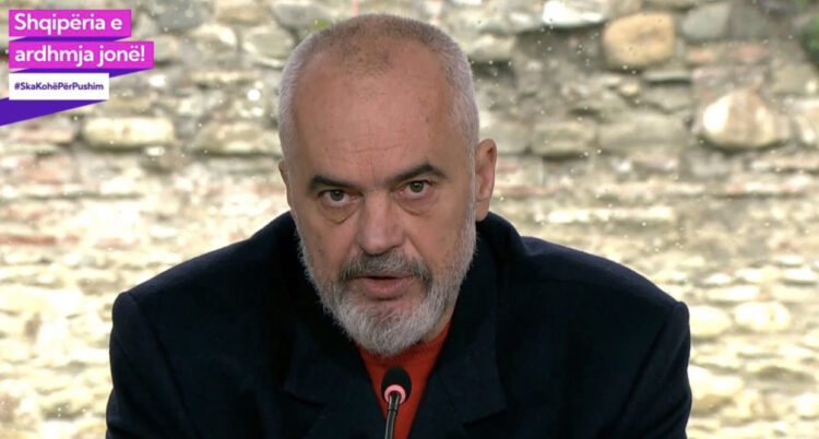 Përplasja mes Boçit dhe Lucës/ Ramanë Elbasan: U grushtua një krijues i madh dhe iu mor telefoni