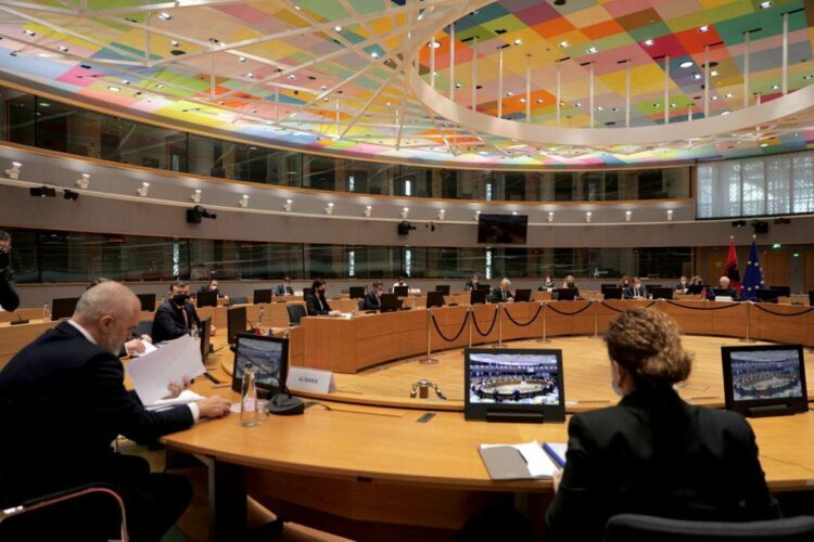 Integrimi në BE, Rama takon përfaqësuesit në Bruksel (FOTO)