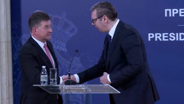 Lajçak në Serbi, Vuçiç: Të përkushtuar ndaj vazhdimit të dialogut me Kosovën! Kjo nuk nënkupton njohjen