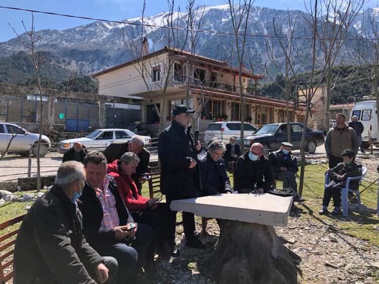 “Punët e mira flasin vetë!” Deputeti Vullnet Sinaj takime me banorët e Vranishtit: Nis së shpejti projekti i ndërtimit të ujësjellësit të fshatit