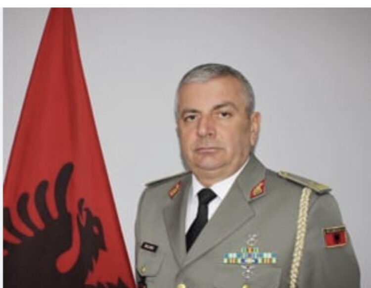 Humb jetën nga koronavirusi gjenerali i brigadës Ndriçim Sallaku