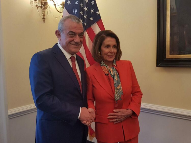 Rizgjedhja e Pelosit: Ruçi, letër urimi: Lidershipi e përvoja e Pelosit, garanci për ShBA