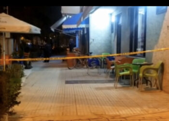 Nuk ka qetësi/ Të shtëna me armë zjarri në Vlorë