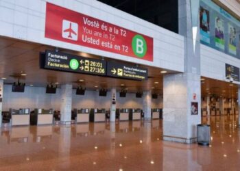 Spanja planifikon heqjen e kufizimeve për mbërritjet nga Anglia