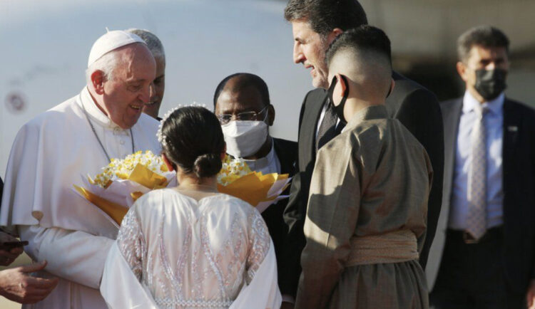 Papa Françesku viziton rajonet e Irakut, të kontrolluara dikur nga ISIS