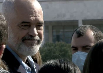 Rama i bindur: Brenda majit gjysmë milioni shqiptarë të vaksinuar