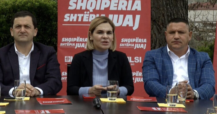 Incidenti në Elbasan/ Kryemadhi: Qytetarët e përzunë, ne e dimë çfarë do të ndodhë me 25 prill