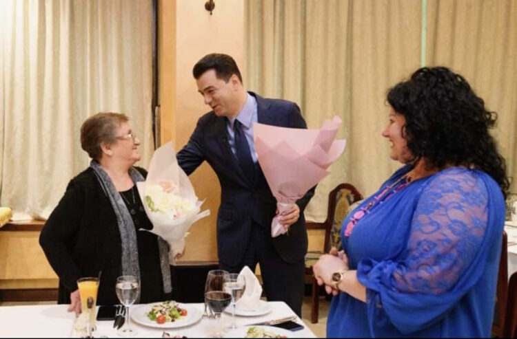 Festa e 8 Marsit/ Basha mesazh të veçantë: Ju, gratë e Shqipërisë, jeni forca e vendit tonë