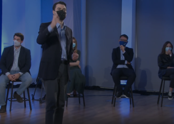 LIVE/ ‘Shqipëria fiton’  Basha, takim me studentë dhe përfaqësues të ‘European Democrat Students’