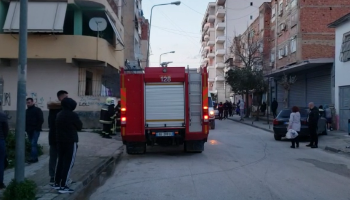 Digjet banesa në Vlorë, humb jetën e moshuara