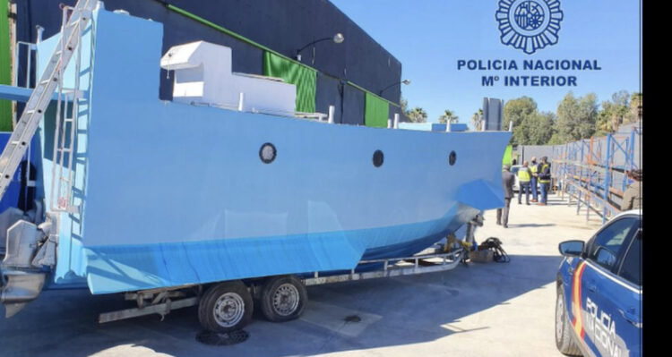 Aksion policor në Spanjë/ Zbulohet mjeti me i ri që transporton deri në 2 ton drogë, arrestohen 52 persona