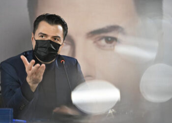 “Misioni im”, Basha takim në Qytetin Studenti: Libri, një letër e hapur drejtuar shqiptarëve