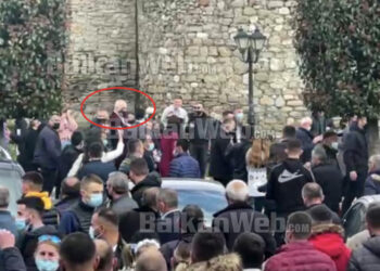 Pas Bashës, edhe kryeministri në Elbasan për Ditën e Verës, pritet me thirrje: Rama ik