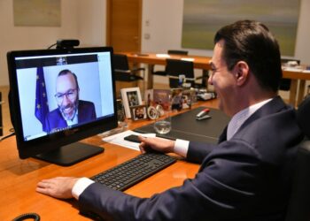 Basha në takim online me Manfred Weber: Zgjedhjet, jetike për të ardhmen europiane të Shqipërisë